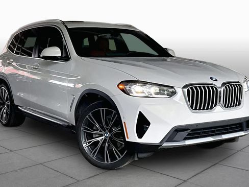 Used 2023 BMW X3 xDrive30i w/ Premium Package w/ZPA image 2