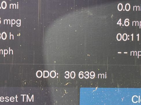 Certified 2024 Volvo XC60 T8 Plus image 36