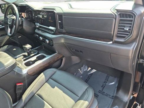 Used 2024 GMC Sierra 1500 SLT w/ SLT Premium Package AWD/4WD image 22