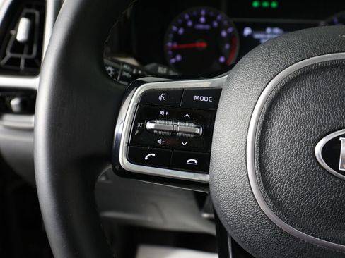 Used 2021 Kia Sorento EX w/ EX AWD X-Line Package image 34
