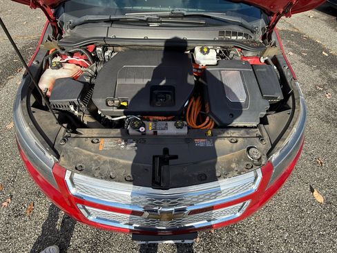 Used 2012 Chevrolet Volt Premium w/ Premium Trim Package image 36