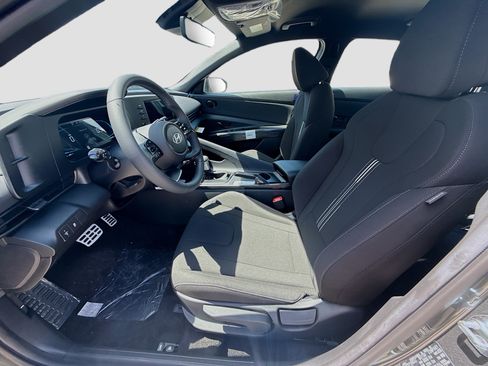New 2026 Hyundai Elantra Sport FWD image 14