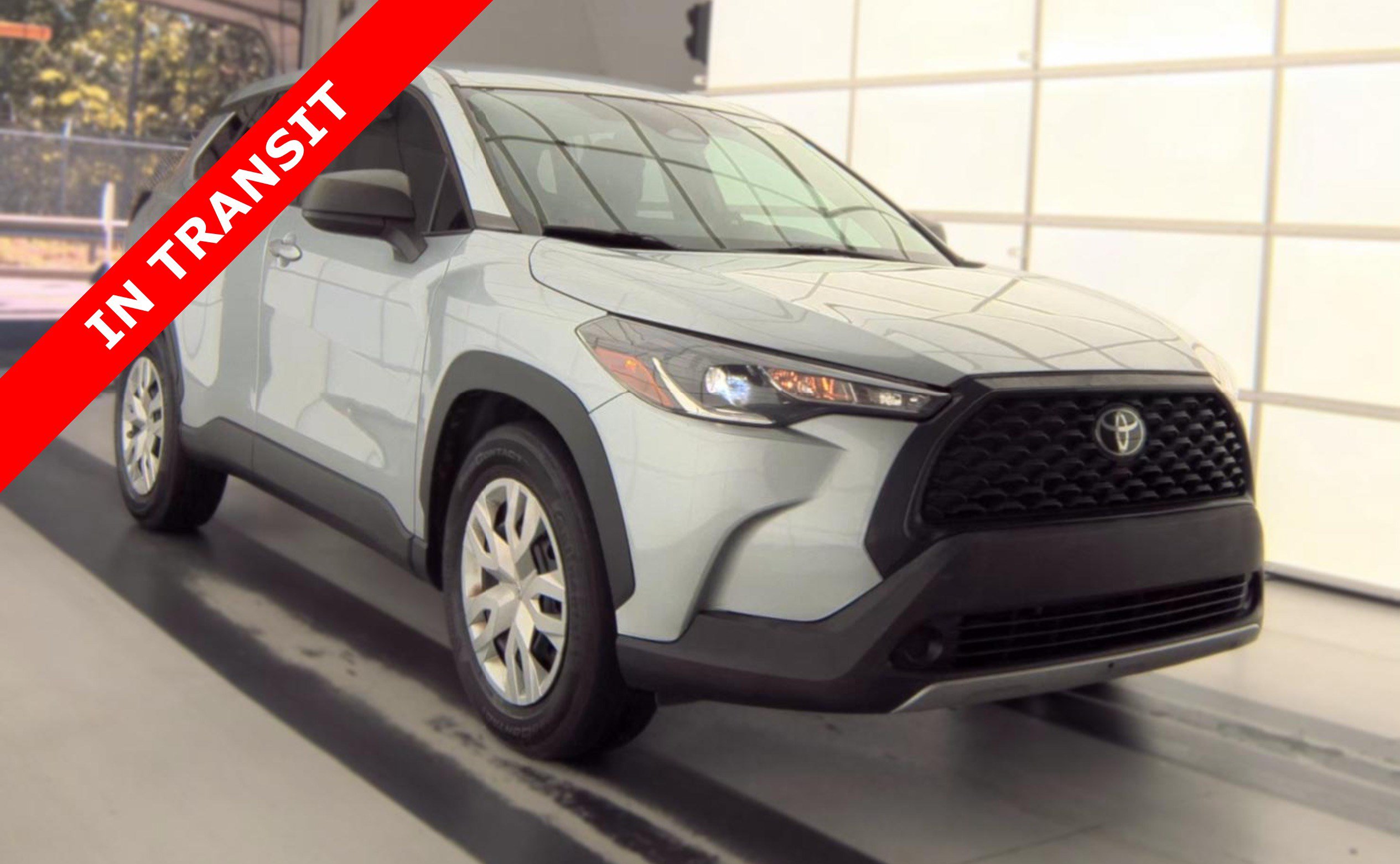 Used 2023 Toyota Corolla Cross L FWD image 5