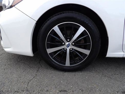 Used 2019 Subaru Impreza 2.0i Premium w/ Eyesight & BSD/Rcta & SRF image 17