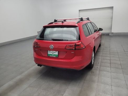 Used 2017 Volkswagen Golf S FWD image 9