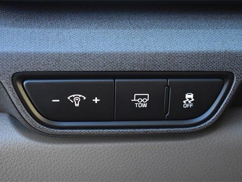 New 2026 Kia Carnival EX image 25