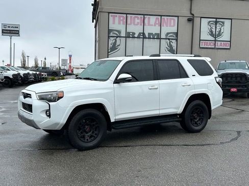 Used 2022 Toyota 4Runner SR5 Premium AWD/4WD image 1