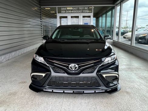 Used 2024 Toyota Camry SE w/ Audio Upgrade Package FWD image 16