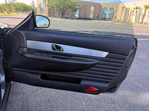 Used 2003 Ford Thunderbird RWD image 13