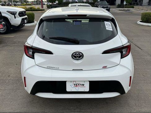 Certified 2025 Toyota Corolla SE image 6