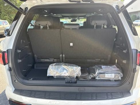 New 2026 Toyota Sequoia Platinum AWD/4WD image 12