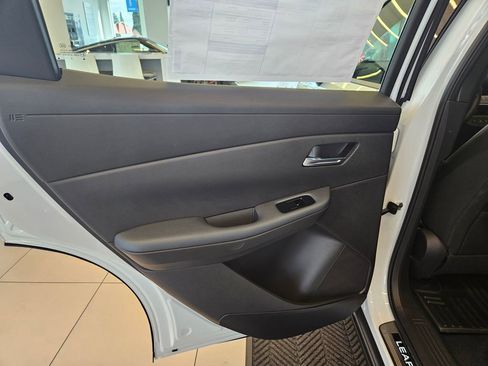 New 2026 Nissan Leaf SV+ w/ Illuminated Package image 24