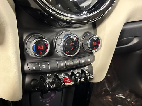 Used 2023 MINI Cooper S FWD image 22