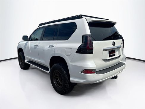 Used 2021 Lexus GX 460 Premium w/ Premium Package image 5
