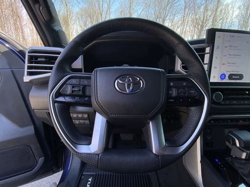 Used 2023 Toyota Tundra Platinum AWD/4WD image 51