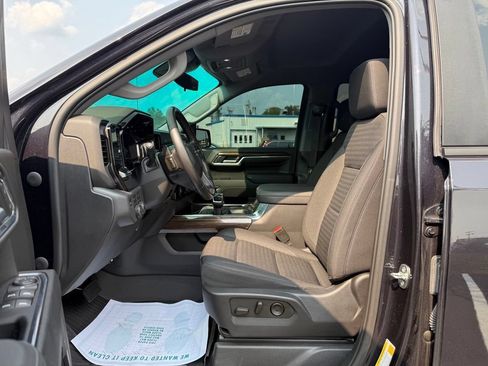 Used 2023 Chevrolet Silverado 1500 RST AWD/4WD image 24
