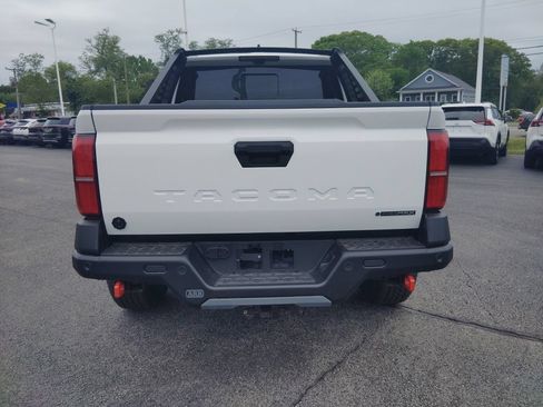 New 2026 Toyota Tacoma 4x4 Double Cab Hybrid image 12