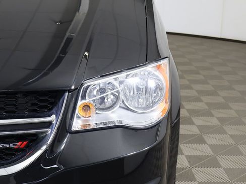 Used 2016 Dodge Grand Caravan American Value Package image 9
