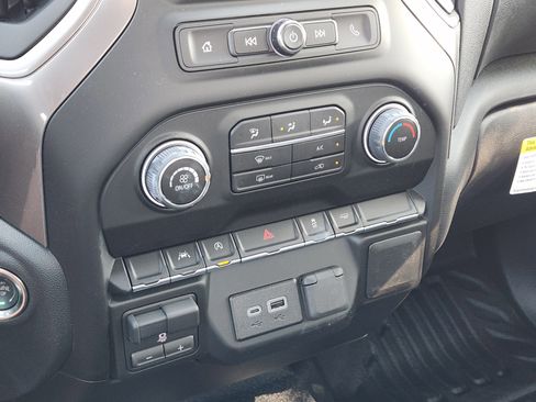 New 2026 Chevrolet Silverado 1500 W/T w/ WT Value Package image 21