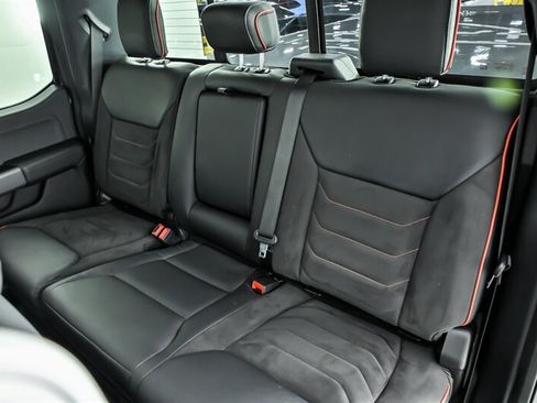 Used 2024 Ford F250 Lariat w/ Lariat Ultimate Package AWD/4WD image 20