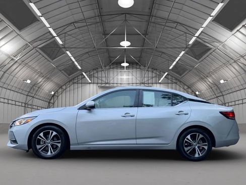 Used 2022 Nissan Sentra SV FWD image 4