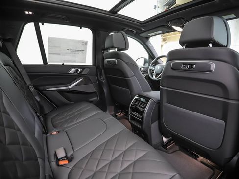 New 2026 BMW X5 xDrive40i w/ Climate Comfort Package AWD/4WD image 26