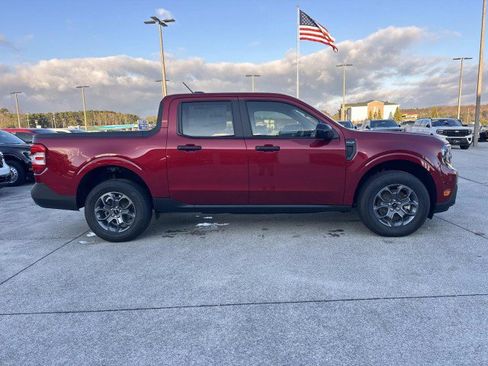 New 2025 Ford Maverick XLT w/ XLT Luxury Package image 8