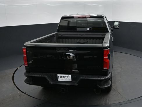 New 2026 Chevrolet Silverado 2500 High Country w/ High Country Premium Package AWD/4WD image 29