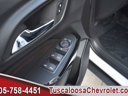 New 2026 Chevrolet Trax RS w/ Sunroof Package image 13