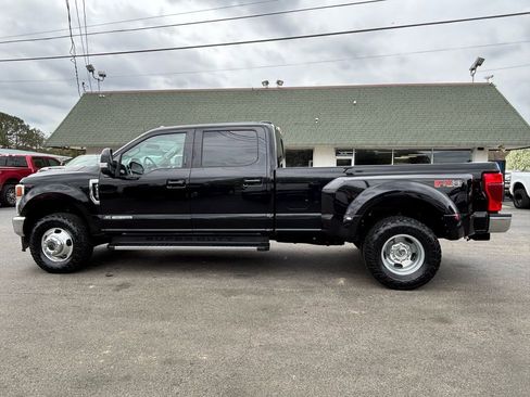 Used 2021 Ford F350 Lariat w/ Lariat Value Package image 8