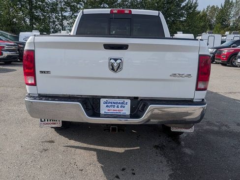 Used 2013 RAM 1500 Classic SLT w/ Premium Display Pkg AWD/4WD image 4
