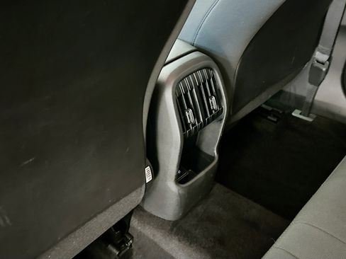 Used 2025 Hyundai Kona SEL image 28