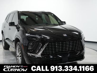Used 2025 Buick Enclave Avenir w/ Super Cruise Package