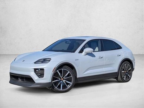 Used 2025 Porsche Macan Electric image 1