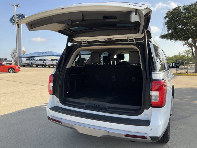Used 2024 Ford Expedition Max XLT AWD/4WD image 16