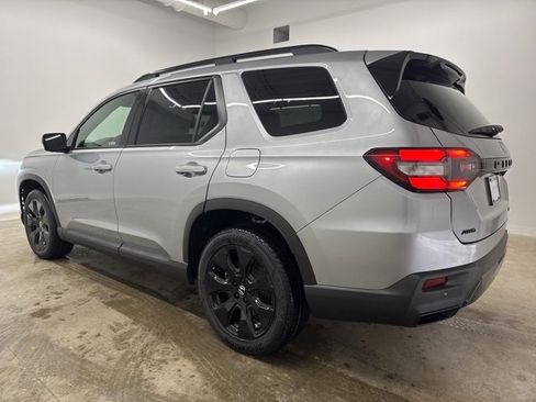 New 2026 Honda Pilot Black Edition image 7