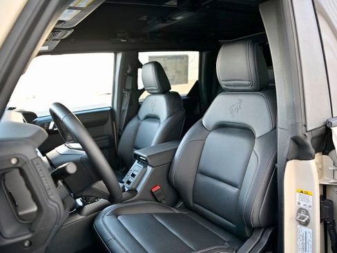 New 2025 Ford Bronco Badlands AWD/4WD image 32