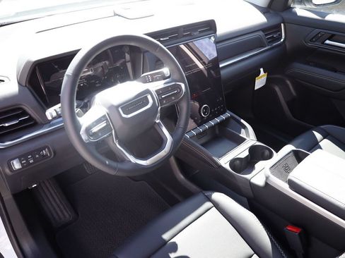 New 2026 GMC Terrain Denali AWD/4WD image 12
