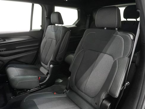 New 2025 Jeep Grand Cherokee L Laredo w/ Luxury Tech Group I image 11