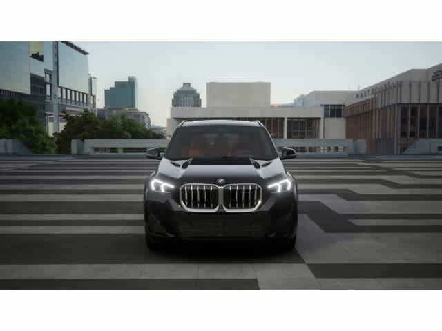 Used 2026 BMW X1 xDrive28i w/ Technology Package AWD/4WD image 3