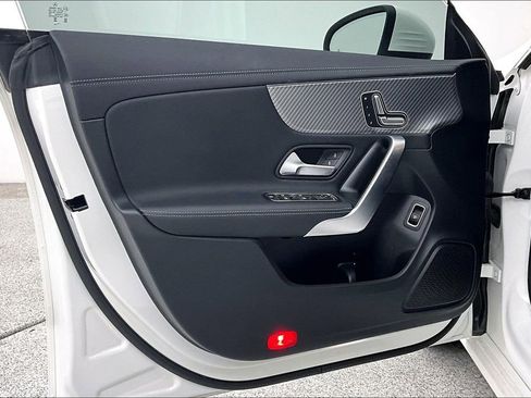 Used 2025 Mercedes-Benz CLA 250 CLA 250 image 21