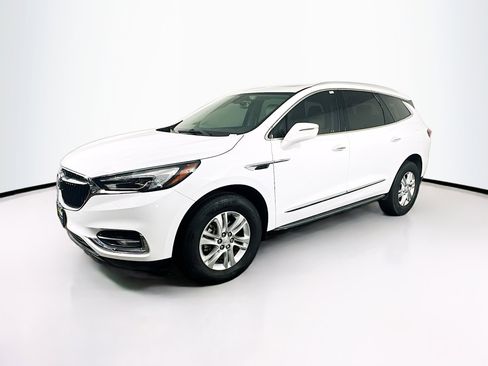 Used 2019 Buick Enclave Essence image 3