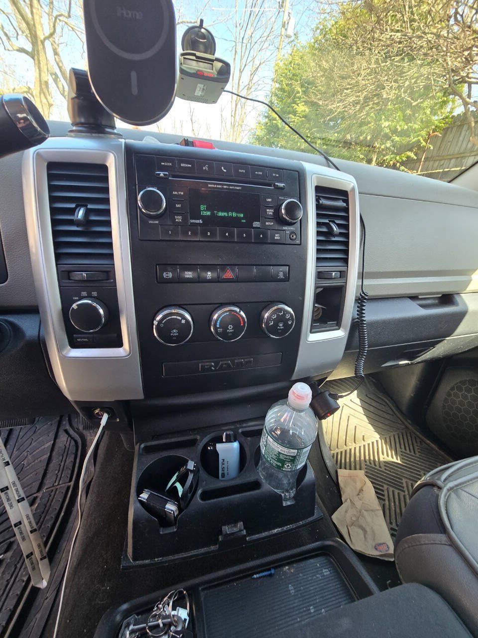 Used 2012 RAM 2500 SLT w/ HD Snow Plow Prep Group AWD/4WD image 15