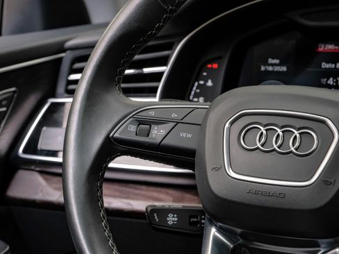 Used 2023 Audi Q8 Premium Plus w/ Premium Plus Package image 21