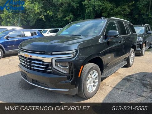 Used 2025 Chevrolet Tahoe LT AWD/4WD image 1