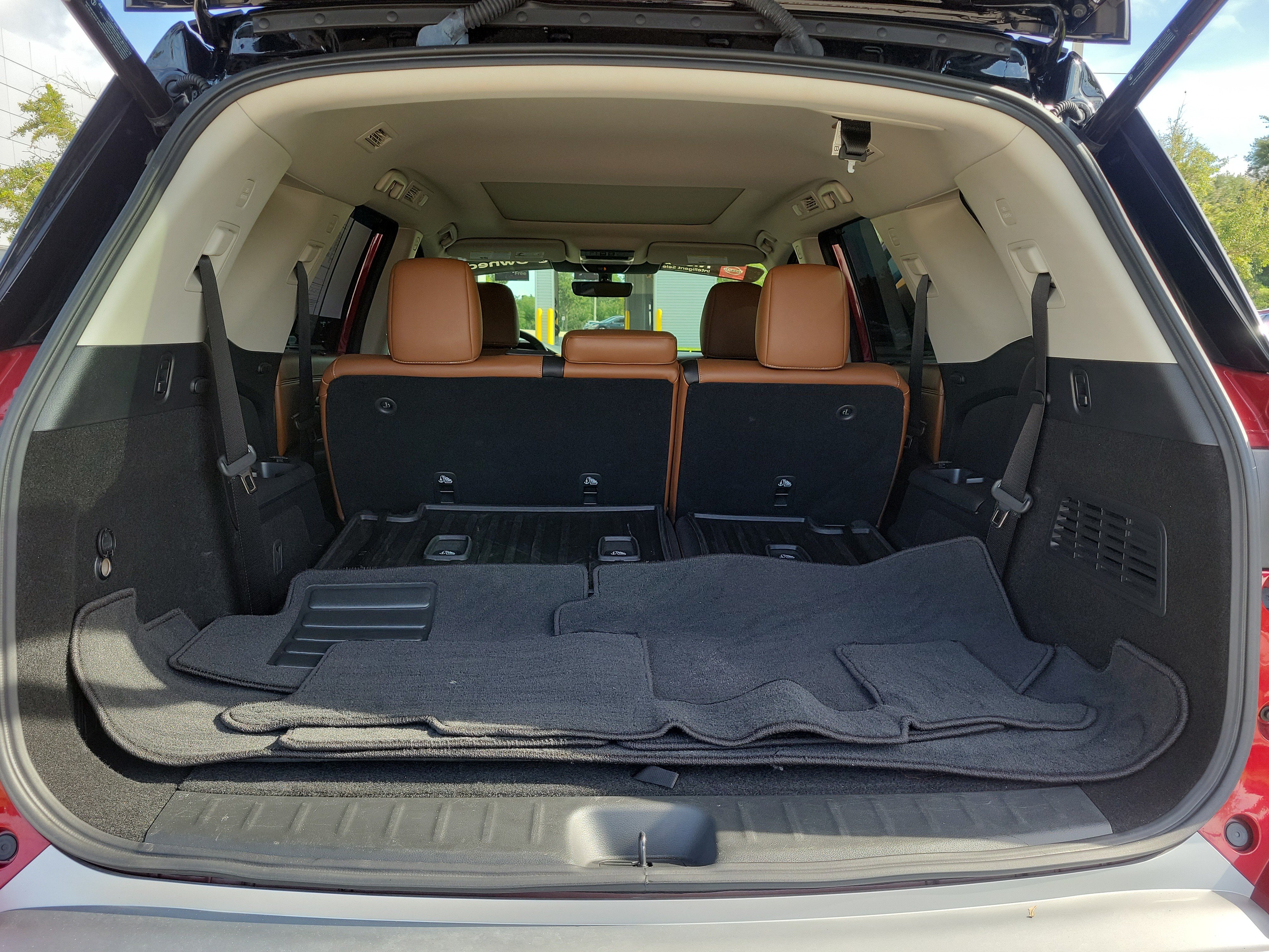 Certified 2025 Nissan Pathfinder Platinum w/ Cargo Package AWD/4WD image 12