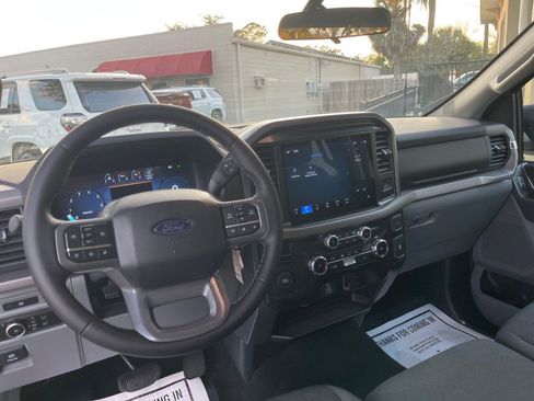 Used 2025 Ford F150 XLT w/ Equipment Group 301A Standard image 12