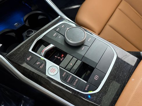 Certified 2023 BMW 330i Sedan w/ Driving Assistance Package RWD image 18