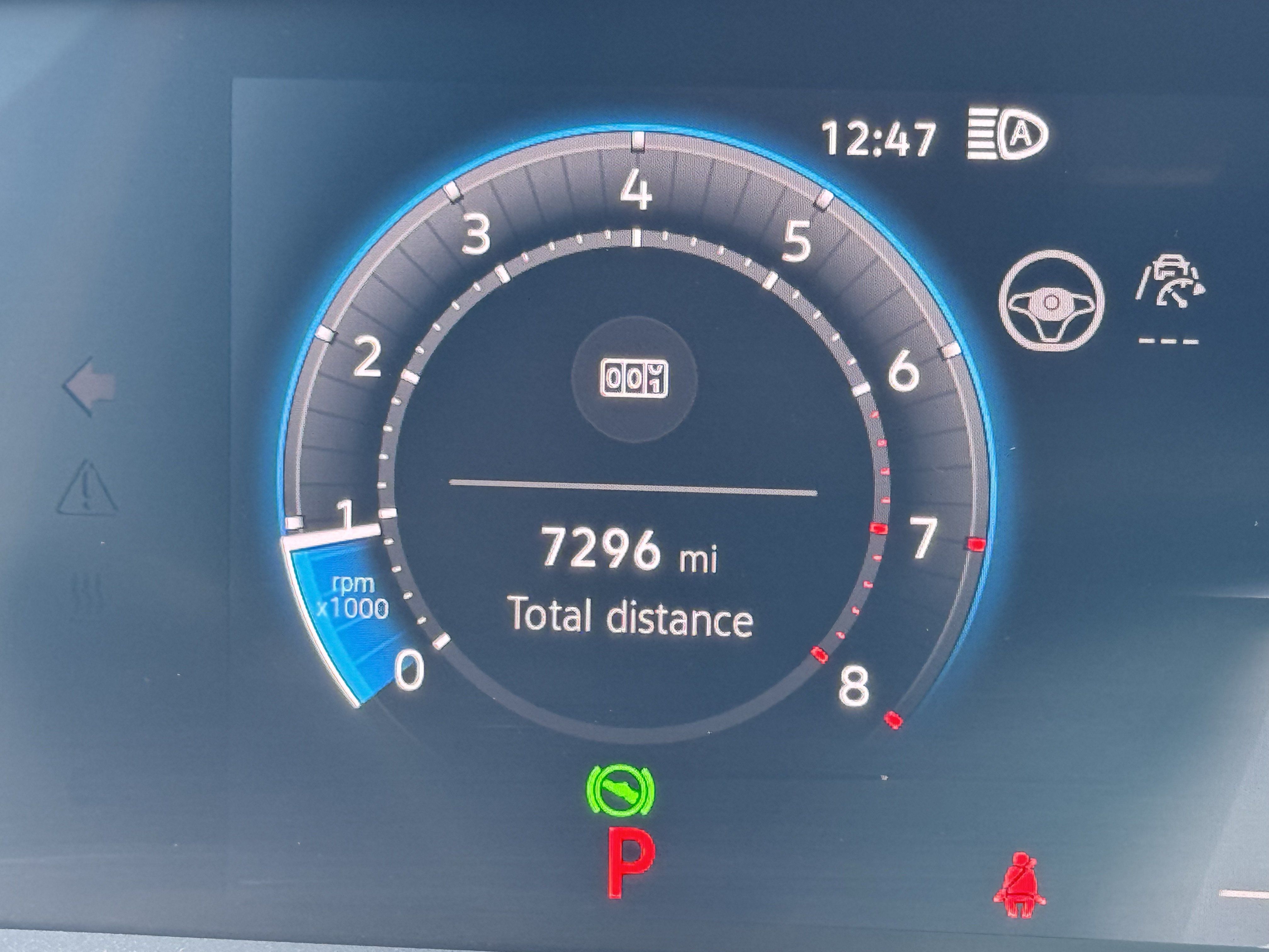 Certified 2025 Volkswagen Tiguan S FWD image 21