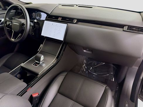 Certified 2026 Land Rover Range Rover Velar S AWD/4WD image 35